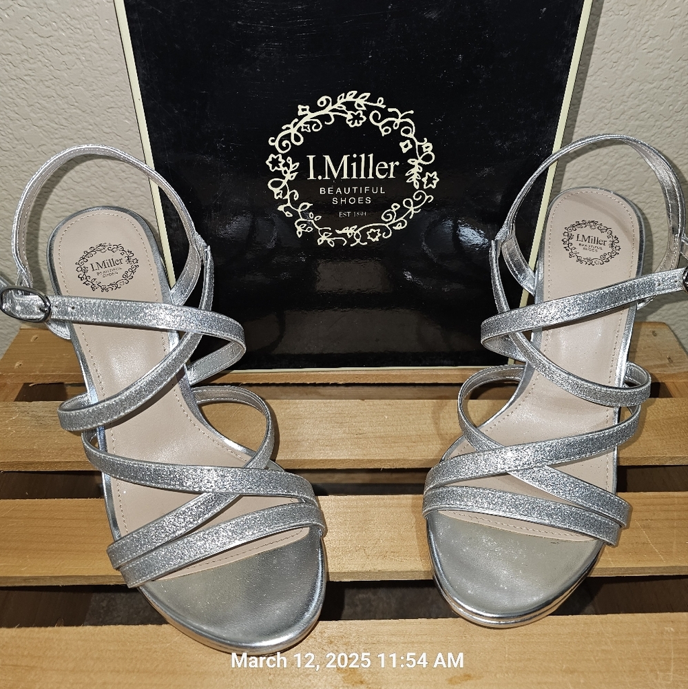 Silver Strappy Women's Sandals